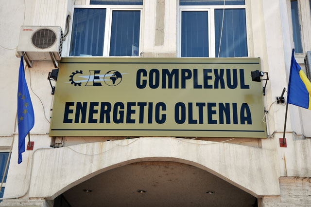 Șefii Complexului Energetic Oltenia au organizat o petrecere de proporții în ziua în care au anunțat că vor concedia 2.000 de salariați