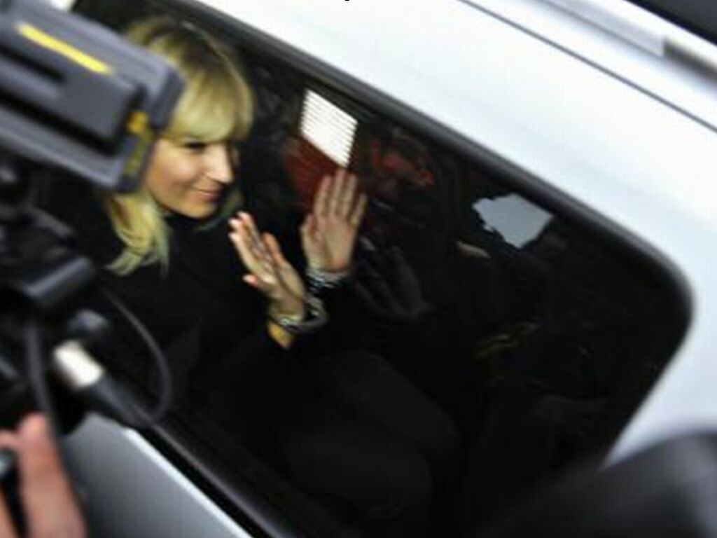 Elena Udrea rămâne în arest | Flux24.ro