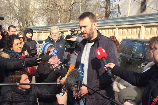Două partide de opoziție din Rusia își unesc forțele împotriva regimului Putin
