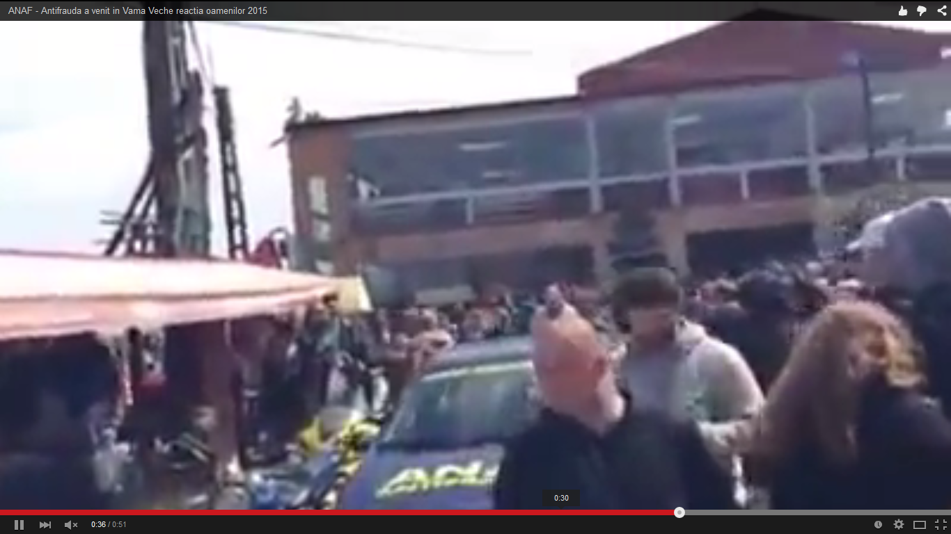 VIDEO: Turiștii din Vama Veche, conflict cu inspectorii ANAF / EVZ: A fost spart parbrizul unei maşini ANAF și INSPECTORII au fost HUIDUIȚI pentru că au declanșat controale în zonă