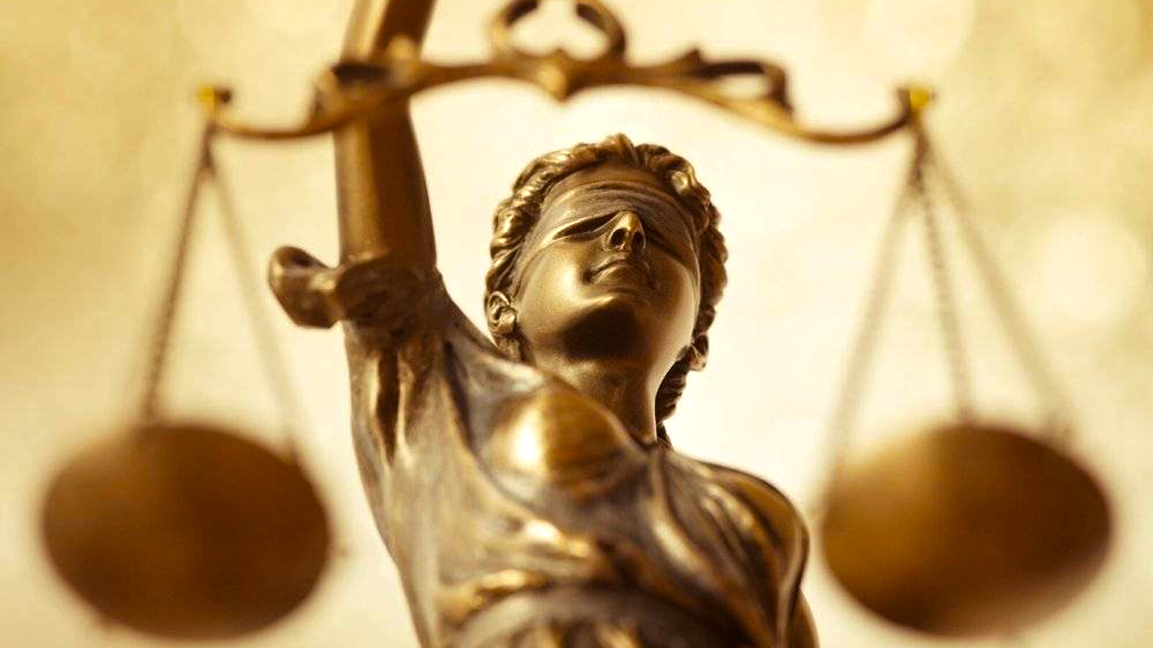 Unul dintre inițiatorii proiectului de lege privind modificarea Codului de procedură penală: Magistrații, procurorii, judecătorii trebuie să fie și ei anchetați pentru neglijență sau abuz în serviciu