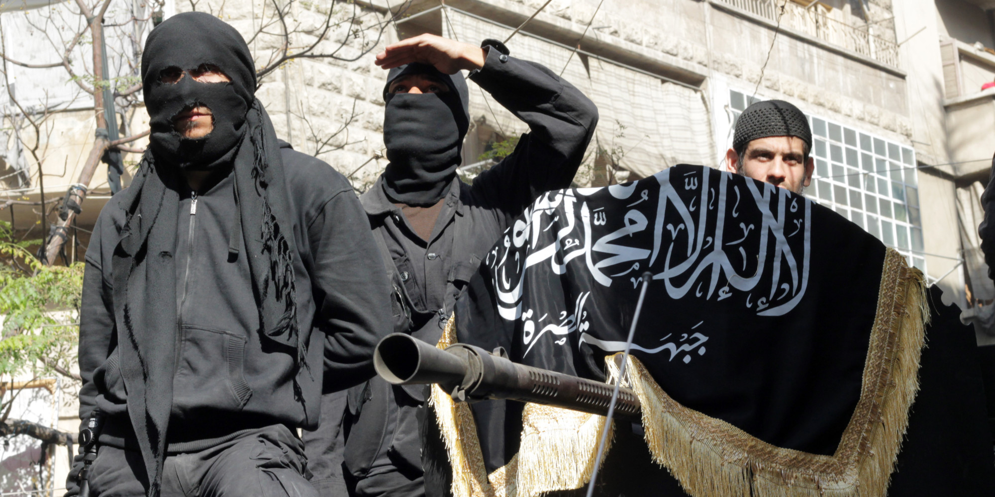 Fost director CIA: SUA „ar trebui să apeleze la gruparea al-Nusra afiliată al Qaeda împotriva Statului Islamic”