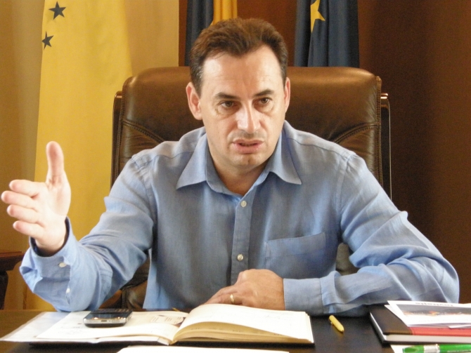 Falcă vrea un Minister al Satului | Flux24.ro