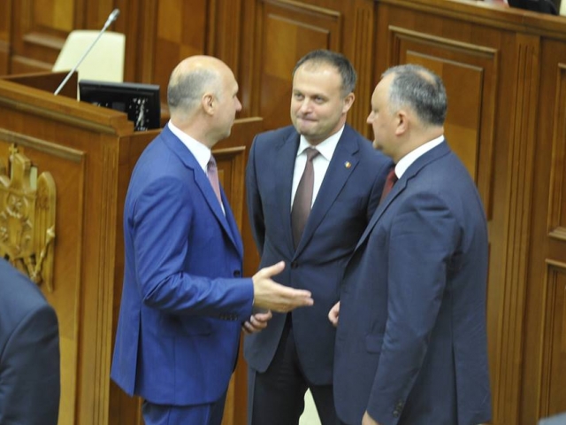 Dodon vrea să îi excludă pe premier și președintele Parlamentului din Consiliul Suprem de Securitate al Moldovei