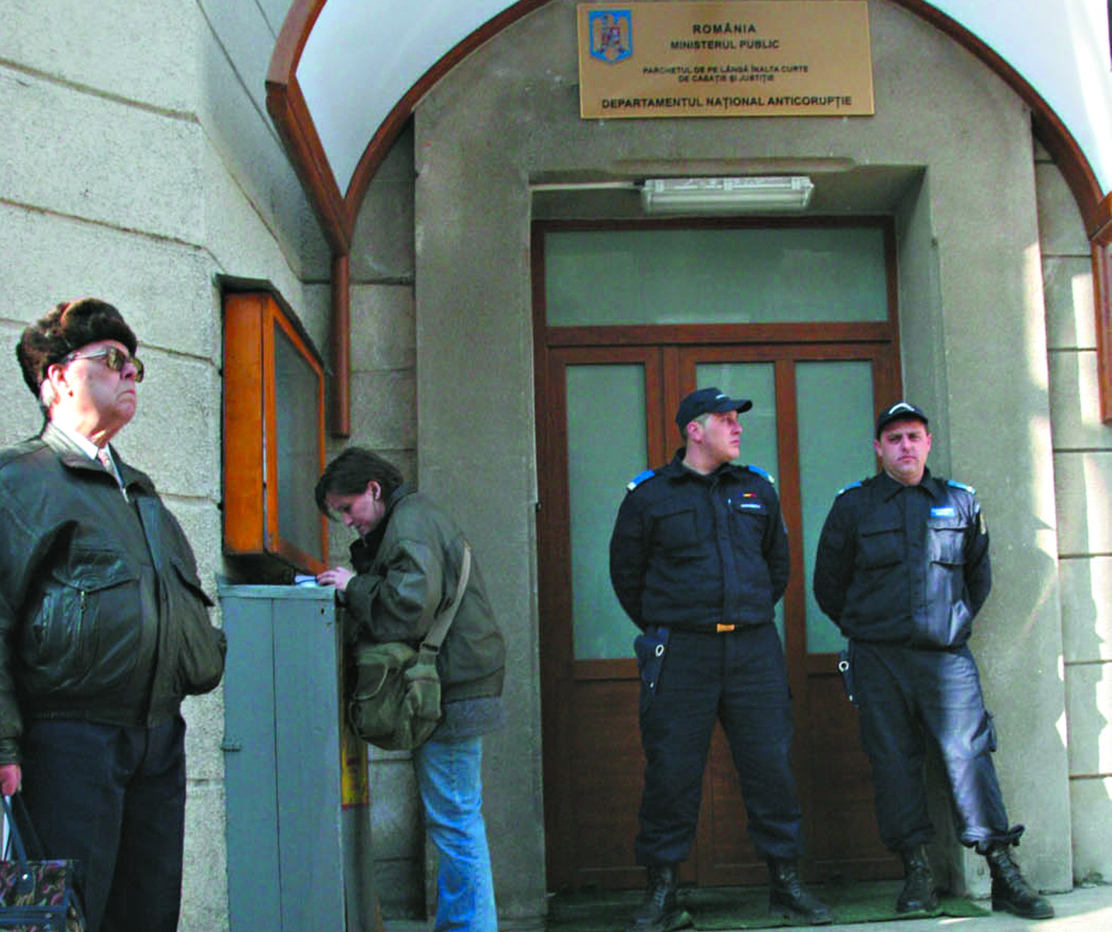 Război Inspecția Judiciară-DNA | Flux24.ro