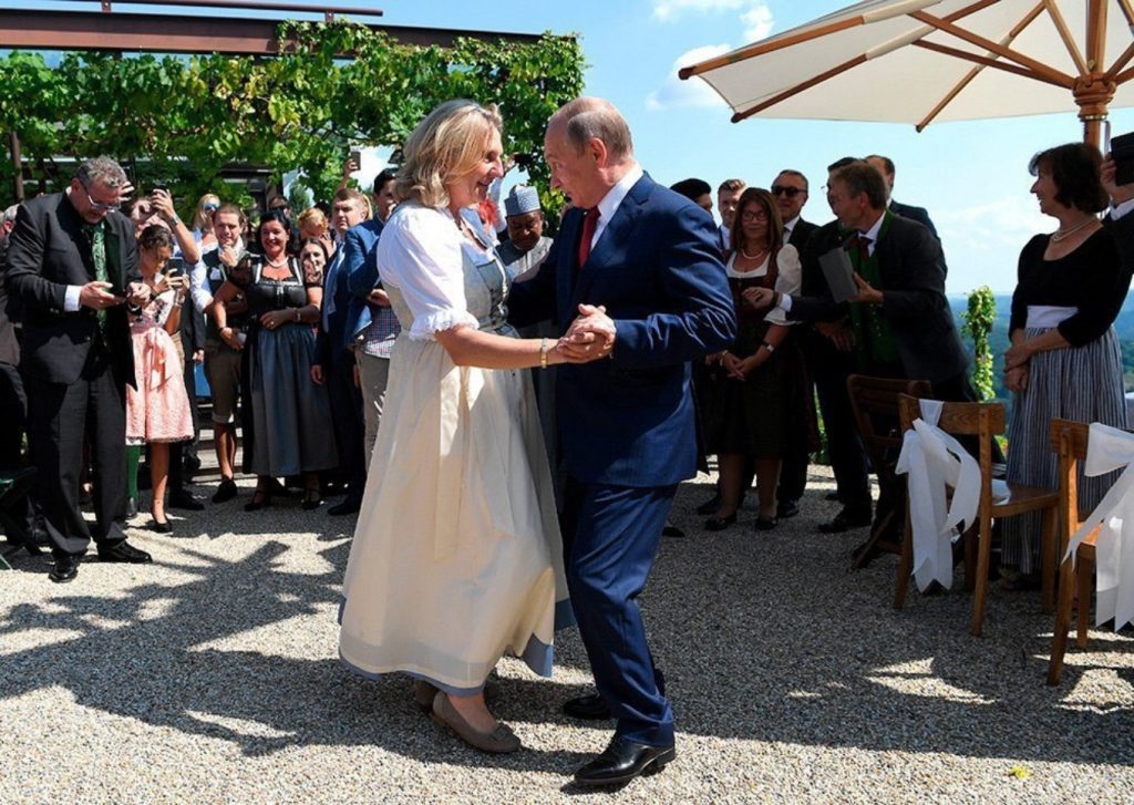 Austria lui Putin | Flux24.ro