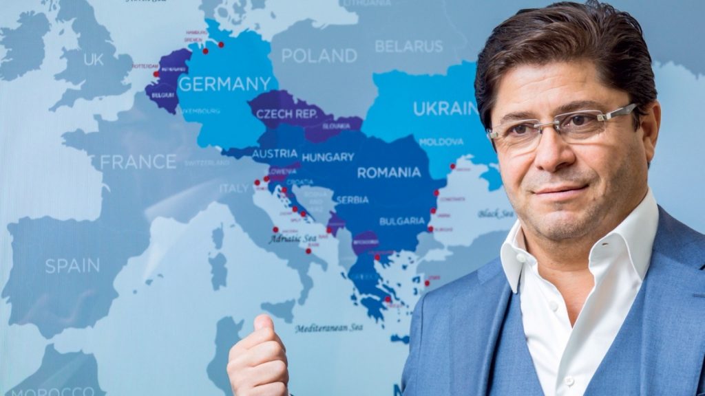 Grupul GRAMPET condus de Gruia Stoica anunţă primul tren organizat pe Middle Coridor, care a traversat ruta China – România – Ungaria Grupul GRAMPET condus de Gruia Stoica anunţă primul tren organizat pe Middle Coridor, care a traversat ruta China – România – Ungaria