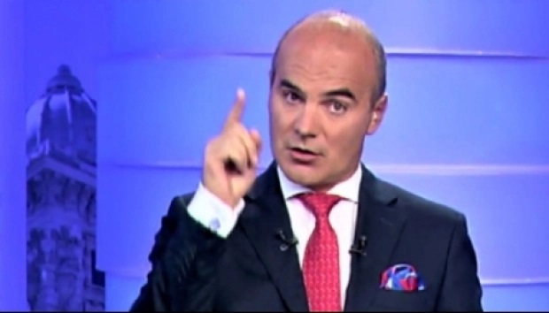 Rareș Bogdan: La alegerile locale şi judeţene o să îi zdrobim pe cei de la AUR Rareș Bogdan: La alegerile locale şi judeţene o să îi zdrobim pe cei de la AUR
