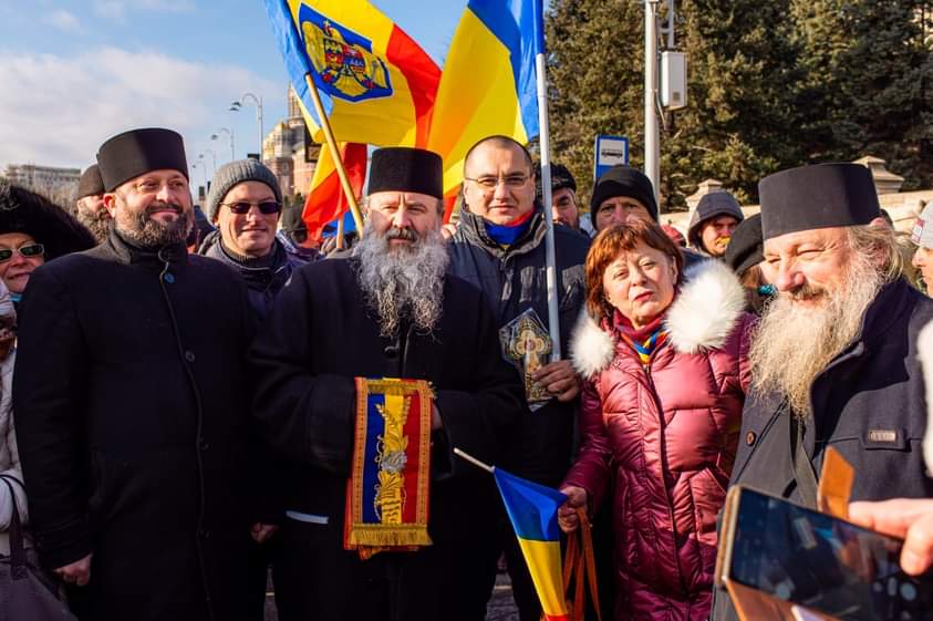 Europarlamentarul Terheș după mitingul de la Parlament: Un lucru important pe care l-am remarcat a fost prezența unui mare număr de preoți Europarlamentarul Terheș după mitingul de la Parlament: Un lucru important pe care l-am remarcat a fost prezența unui mare număr de preoți