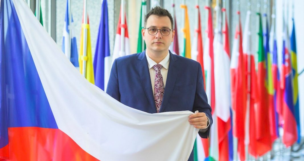Cehia va avea un ministru de externe de la Partidul Piraților anti Israel și Vișegrad Cehia va avea un ministru de externe de la Partidul Piraților anti Israel și Vișegrad