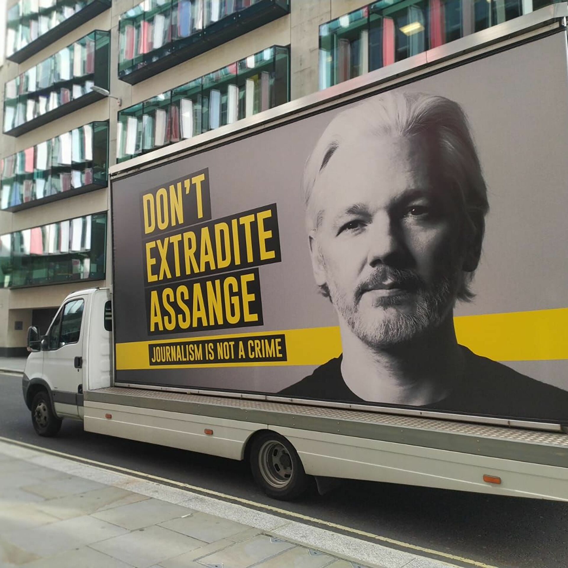 assange