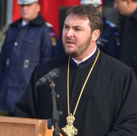 Vicarul eparhial Arhiepiscopia Târgoviște: SUNT ROMÂN, CREȘTIN ȘI EUROPEAN ȘI NU RENUNȚ LA CRĂCIUN, MARIA ȘI IOAN, PENTRU CĂ AR DORI UN COMISAR EUROPEAN! Vicarul eparhial Arhiepiscopia Târgoviște: SUNT ROMÂN, CREȘTIN ȘI EUROPEAN ȘI NU RENUNȚ LA CRĂCIUN, MARIA ȘI IOAN, PENTRU CĂ AR DORI UN COMISAR EUROPEAN!