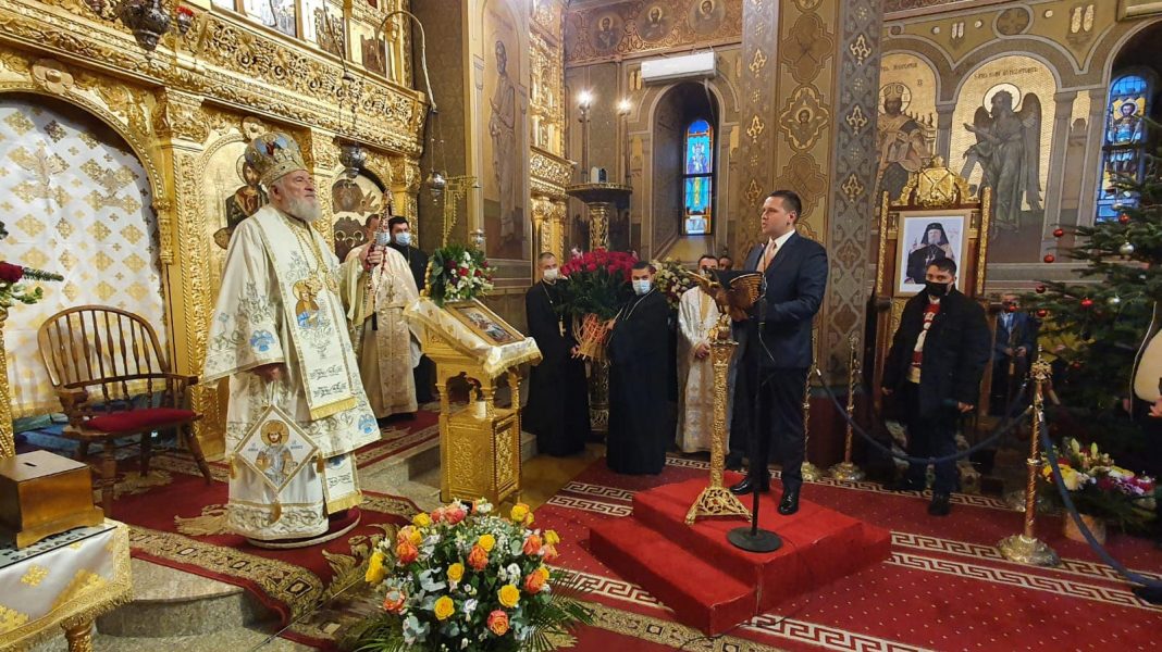 22 de ani de la întronizarea Înaltpreasfințitului Părinte Arhiepiscop și Mitropolit Nifon în scaunul Arhiepiscopiei Târgoviștei 22 de ani de la întronizarea Înaltpreasfințitului Părinte Arhiepiscop și Mitropolit Nifon în scaunul Arhiepiscopiei Târgoviștei