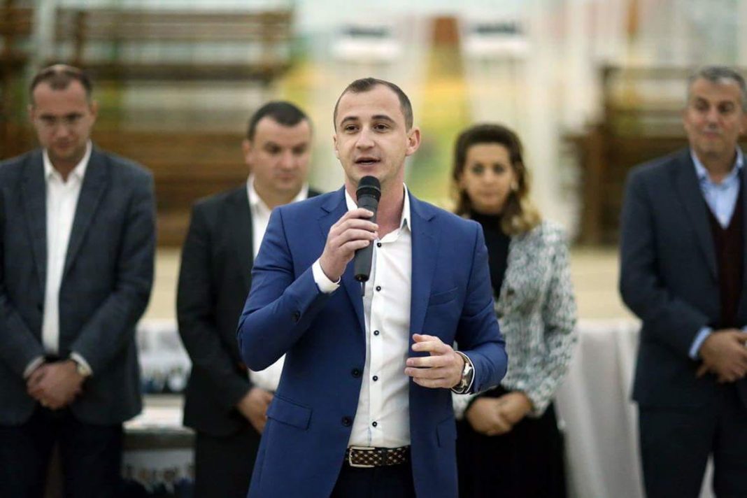 Simonis (PSD): Suntem țara în care ”nu mai poți lua decizii, nimeni nu ascultă nimic” Simonis (PSD): Suntem țara în care ”nu mai poți lua decizii, nimeni nu ascultă nimic”