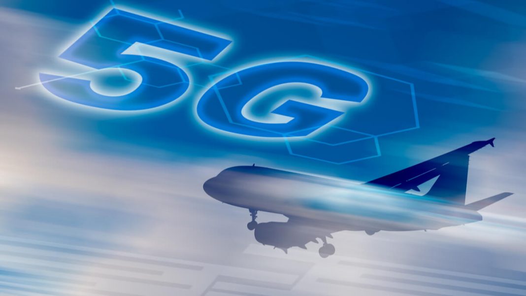 Şefii a zece companii aeriene americane acuză „calamitatea economică” a 5G Şefii a zece companii aeriene americane acuză „calamitatea economică” a 5G