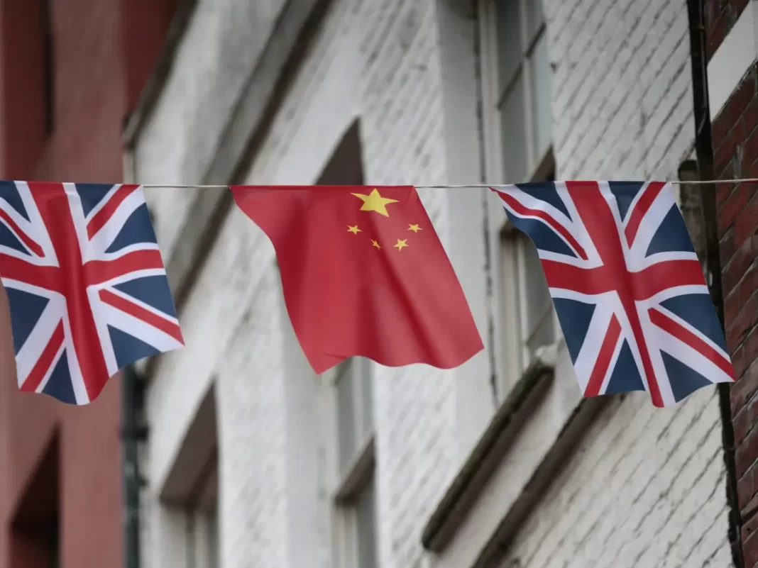 The Times anunță o schimbare majoră a UK față de China și Rusia: Nu mai sunt „state ostile” The Times anunță o schimbare majoră a UK față de China și Rusia: Nu mai sunt „state ostile”