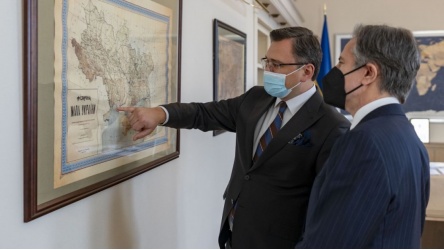 Rușii, reacție după declarația șefului diplomației ucrainiene privind oprirea aprovizionării cu arme occidentale: Vei fugi în 24 de ore Rușii, reacție după declarația șefului diplomației ucrainiene privind oprirea aprovizionării cu arme occidentale: Vei fugi în 24 de ore