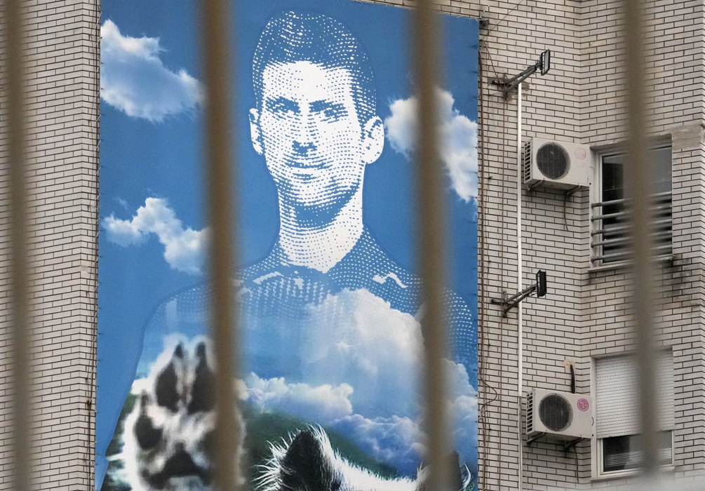Novak Djokovic acuză că la Melbourne i s-a dat mâncare cu „niveluri foarte ridicate de plumb și mercur” Novak Djokovic acuză că la Melbourne i s-a dat mâncare cu „niveluri foarte ridicate de plumb și mercur”