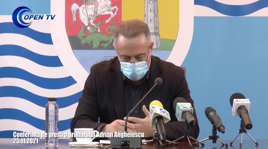 Primarul liberal din Giurgiu anunță că de marți nu mai are bani de căldură: Strigăt disperat de ajutor. Vor primi agent termic doar Spitalul Judeţean şi instituțiile sociale Primarul liberal din Giurgiu anunță că de marți nu mai are bani de căldură: Strigăt disperat de ajutor. Vor primi agent termic doar Spitalul Judeţean şi instituțiile sociale