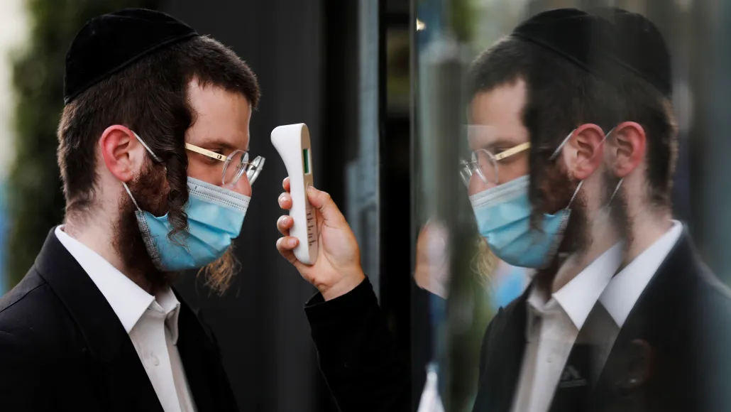 Cu 60.000 de infectați miercuri, Israelul renunță în mare parte la certificatul verde Cu 60.000 de infectați miercuri, Israelul renunță în mare parte la certificatul verde