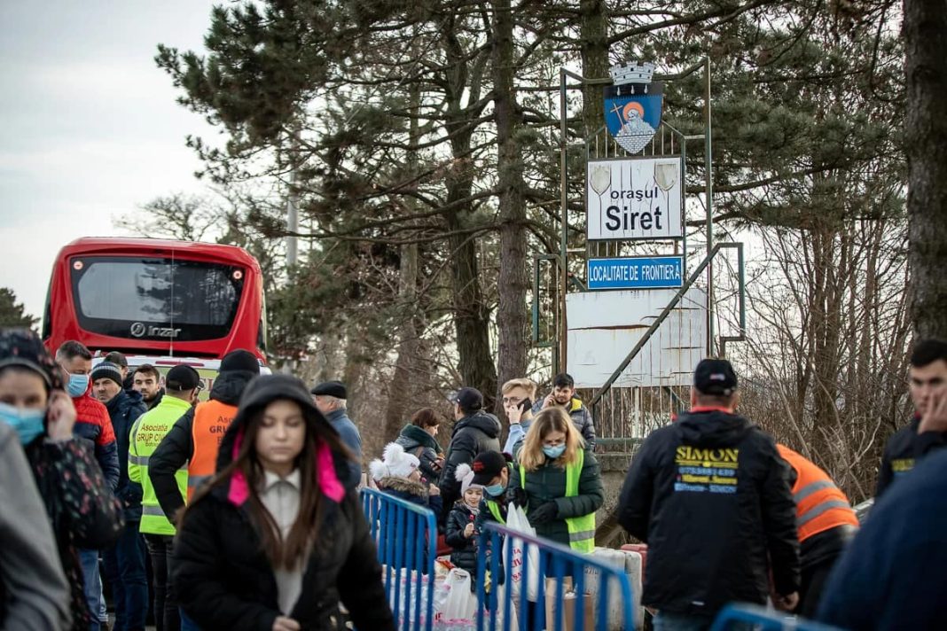 Tomac îi cere premierului Ciucă: Să le permitem cetățenilor statului vecin intrarea în România pe baza buletinului de identitate (pașaport intern) sau alte acte care atestă identitatea Tomac îi cere premierului Ciucă: Să le permitem cetățenilor statului vecin intrarea în România pe baza buletinului de identitate (pașaport intern) sau alte acte care atestă identitatea