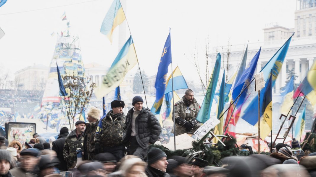 Moscova este dispusă să negocieze termenii de capitulare cu Kievul cu 2 condiții: Obținerea unei garanții a statutului neutru și pe promisiunea de a nu avea arme pe teritoriul său Moscova este dispusă să negocieze termenii de capitulare cu Kievul cu 2 condiții: Obținerea unei garanții a statutului neutru și pe promisiunea de a nu avea arme pe teritoriul său