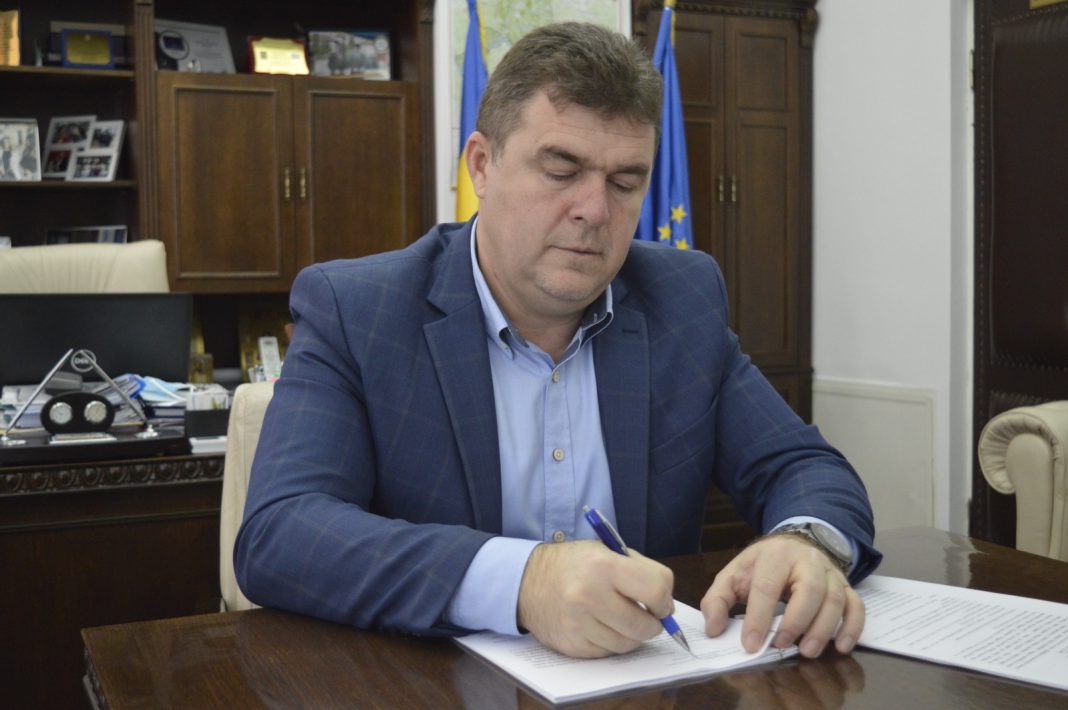 CONSILIUL JUDEȚEAN MEHEDINȚI A ALOCAT SPRIJIN FINANCIAR PENTRU CETĂȚENII UCRAINENI ȘI REFUGIAȚI CONSILIUL JUDEȚEAN MEHEDINȚI A ALOCAT SPRIJIN FINANCIAR PENTRU CETĂȚENII UCRAINENI ȘI REFUGIAȚI