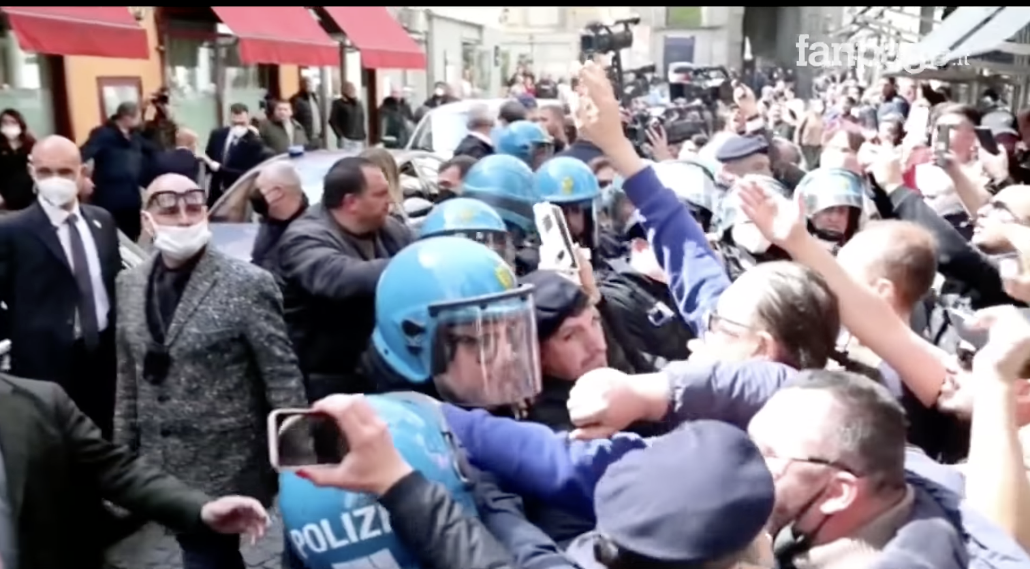 Captură de ecran din 2022-03-30 la 17.39.47