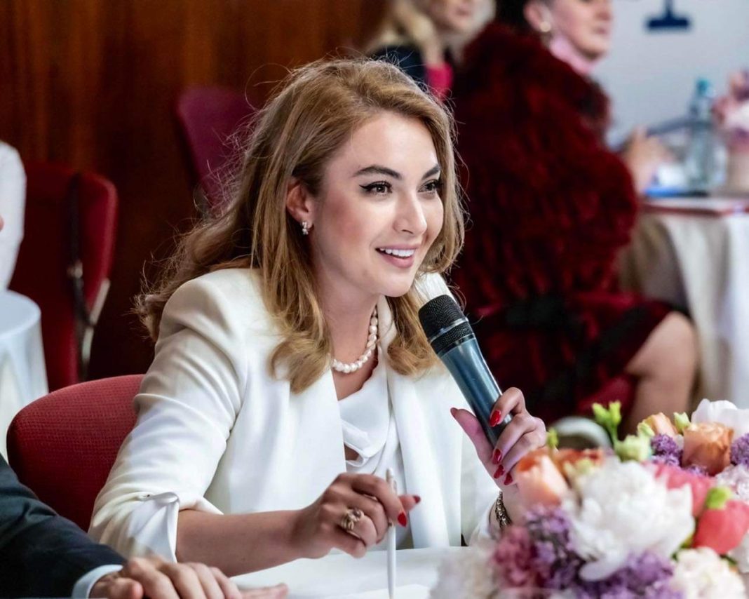Avocata Silvia Uscov despre HATE SPEECH Avocata Silvia Uscov despre HATE SPEECH