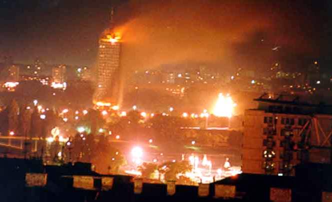 Vucic: Repetarea bombardamentelor NATO asupra Serbiei a devenit imposibilă datorită dotării cu sisteme de apărare aeriană din Rusia și China Vucic: Repetarea bombardamentelor NATO asupra Serbiei a devenit imposibilă datorită dotării cu sisteme de apărare aeriană din Rusia și China