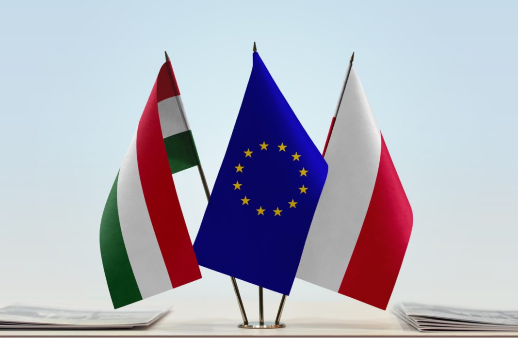 Politico: Războiul din Ucraina a ucis campania UE pentru „statul de drept” împotriva Poloniei și Ungariei Politico: Războiul din Ucraina a ucis campania UE pentru „statul de drept” împotriva Poloniei și Ungariei