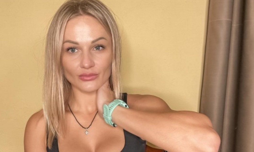 Ciutacu: Instructoarea ucraineancă de fitness care a impresionat omenirea povestind emoționată pe o rețea socială cum un român simplu i-a dat 200 lei în benzinărie s-a cazat la Hilton Ciutacu: Instructoarea ucraineancă de fitness care a impresionat omenirea povestind emoționată pe o rețea socială cum un român simplu i-a dat 200 lei în benzinărie s-a cazat la Hilton
