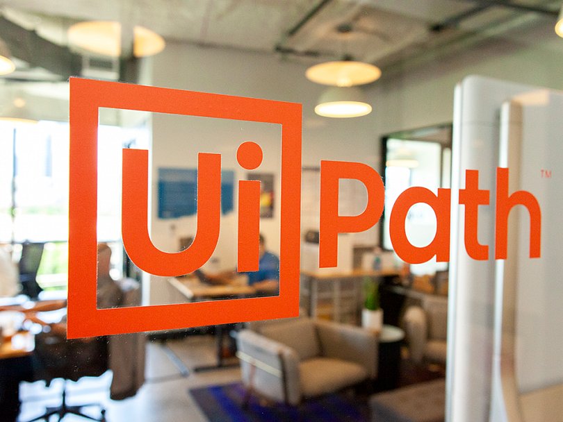 Prăbușirea UiPath: Daniel Dines a pierdut 7 miliarde de dolari Prăbușirea UiPath: Daniel Dines a pierdut 7 miliarde de dolari