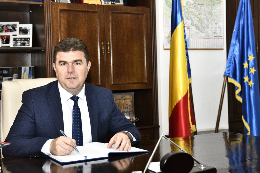 CJ Mehedinți are depuse patru cereri de finanțare pe “Anghel Saligny” pentru racordarea la gaz a 22 de comune și a orașului Vânju Mare. Valoarea totală este de aproape 200 milioane euro. CJ Mehedinți are depuse patru cereri de finanțare pe “Anghel Saligny” pentru racordarea la gaz a 22 de comune și a orașului Vânju Mare. Valoarea totală este de aproape 200 milioane euro.