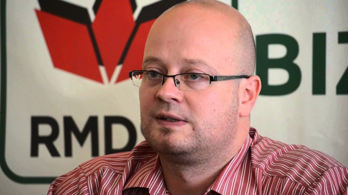 Primarul UDMR din Satu Mare angajează numai persoane care vorbesc limba maghiară Primarul UDMR din Satu Mare angajează numai persoane care vorbesc limba maghiară