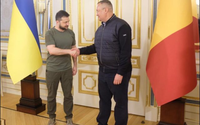 Premierul Ciucă: Asigurarea deplină a respectării drepturilor identitare ale etnicilor români, inclusiv a celor lingvistice, va face ca societatea ucraineană să devină mai puternică Premierul Ciucă: Asigurarea deplină a respectării drepturilor identitare ale etnicilor români, inclusiv a celor lingvistice, va face ca societatea ucraineană să devină mai puternică
