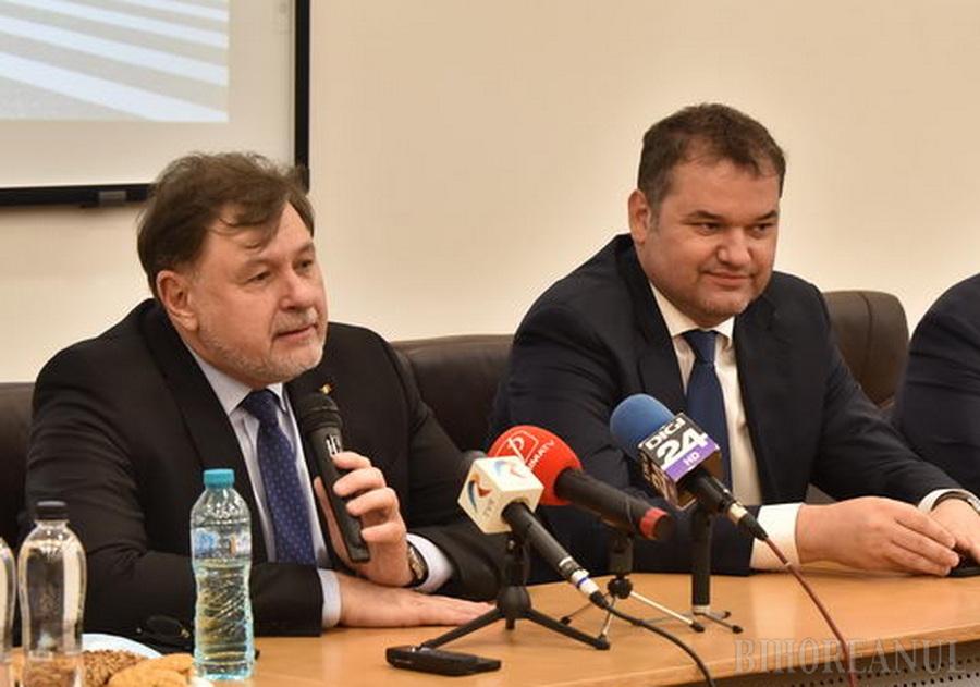 Fost ministru al Dezvoltării acuză: Faptul că acum, în programele mari de investiţii, precum Anghel Saligny, PNCIPS, PNDL nu există resurse financiare disponibile, înseamnă oprirea imediată a tuturor lucrărilor finanţate prin aceste programe Fost ministru al Dezvoltării acuză: Faptul că acum, în programele mari de investiţii, precum Anghel Saligny, PNCIPS, PNDL nu există resurse financiare disponibile, înseamnă oprirea imediată a tuturor lucrărilor finanţate prin aceste programe
