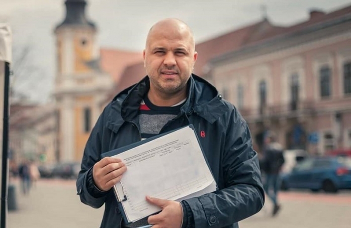 Deputatul USR Emanuel Ungureanu și-a angajat nevasta și fratele în spitale de stat Deputatul USR Emanuel Ungureanu și-a angajat nevasta și fratele în spitale de stat