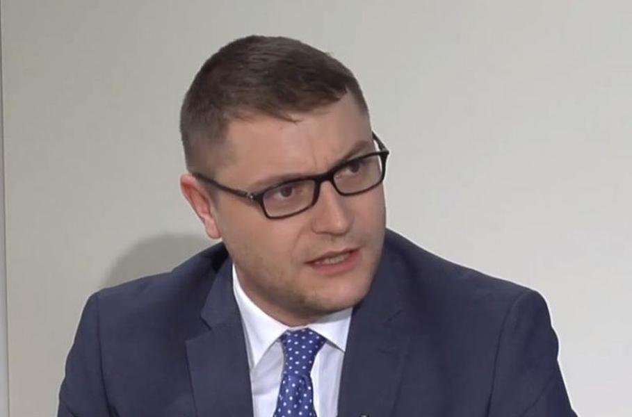 Sociologul Vladimir Ionaș: Printre blocuri.SUA sunt băiatul din blocul de alături, Blocul 1. Bate foarte bine, e și bine financiar și are și gașcă mare Sociologul Vladimir Ionaș: Printre blocuri.SUA sunt băiatul din blocul de alături, Blocul 1. Bate foarte bine, e și bine financiar și are și gașcă mare