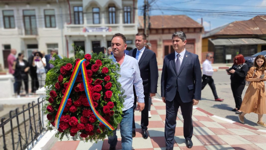 Titus Corlățean: Am marcat astăzi în mod oficial Ziua de 4 iunie ca Zi a Tratatului de la Trianon în România Titus Corlățean: Am marcat astăzi în mod oficial Ziua de 4 iunie ca Zi a Tratatului de la Trianon în România