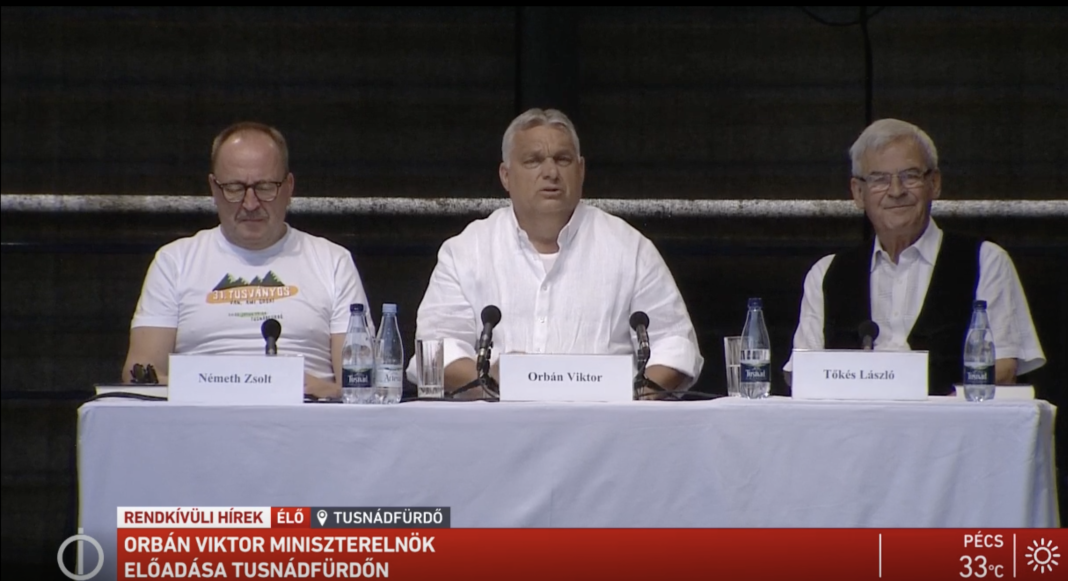 Viktor Orbán la Tușnad: Noi cerem doar să se accepte că aici, la noi, tatăl este un bărbat, iar mama este o femeie, şi să ne lase copiii în pace, iar acest lucru să îl accepte şi György Soros Viktor Orbán la Tușnad: Noi cerem doar să se accepte că aici, la noi, tatăl este un bărbat, iar mama este o femeie, şi să ne lase copiii în pace, iar acest lucru să îl accepte şi György Soros