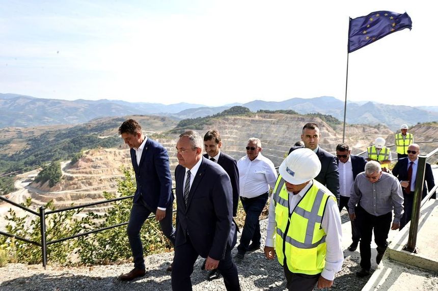 Premierul Ciucă anunță retehnologizarea Cupru Min Premierul Ciucă anunță retehnologizarea Cupru Min