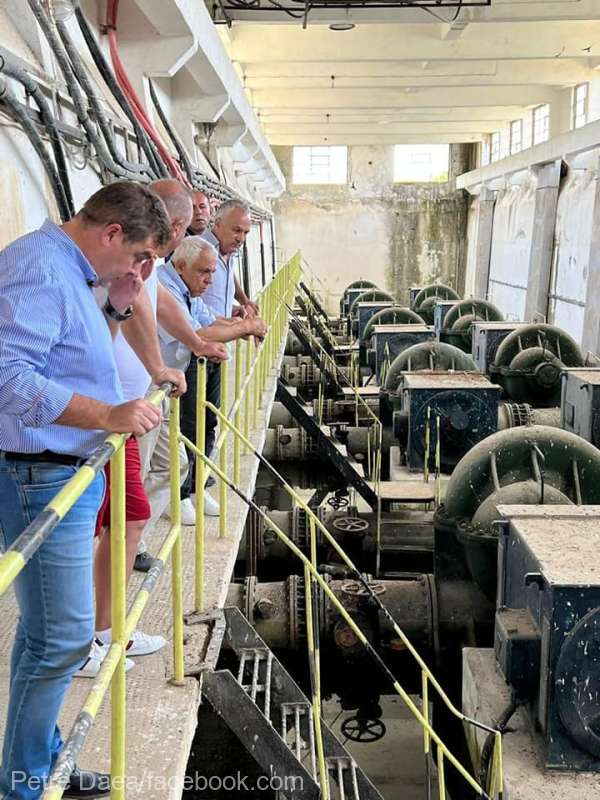 Daea la proiectul de irigații Crivina – Vânju Mare, în judeţul Mehedinţi:Termenul de execuţie de 36 de luni va putea fi comprimat Daea la proiectul de irigații Crivina – Vânju Mare, în judeţul Mehedinţi:Termenul de execuţie de 36 de luni va putea fi comprimat