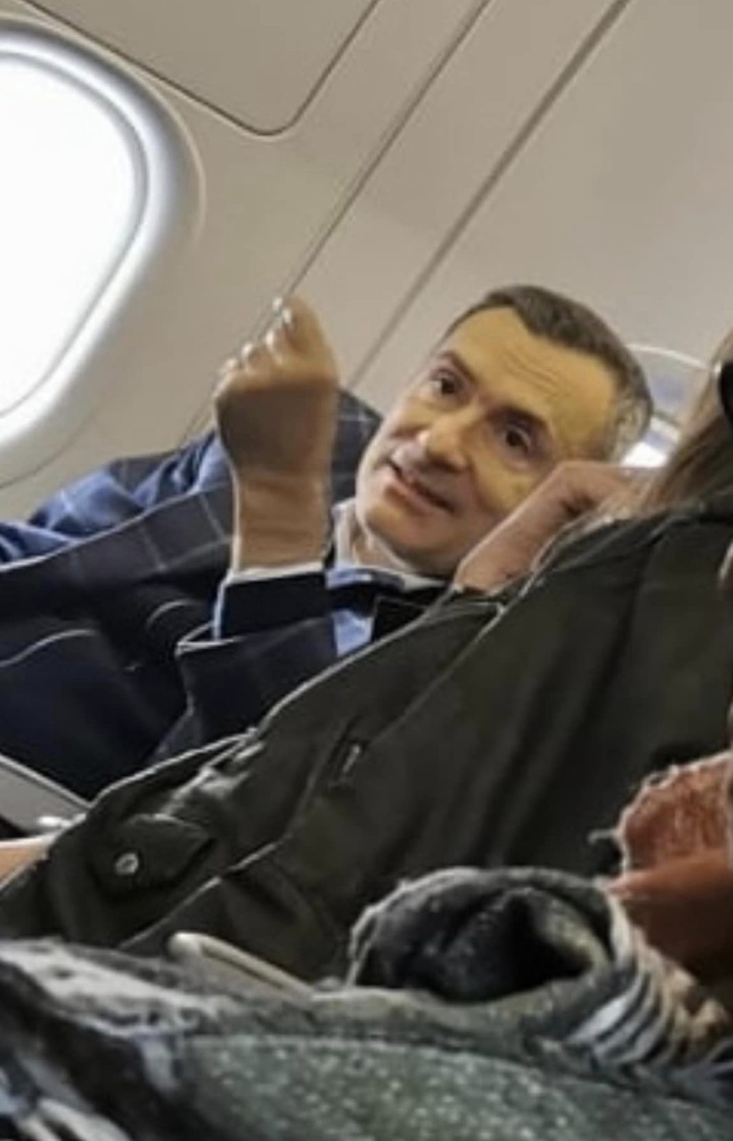 Anca Alexandrescu: Dragă Florian, cred că ai o mare problemă! Anca Alexandrescu: Dragă Florian, cred că ai o mare problemă!