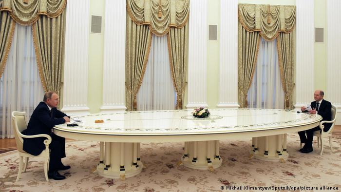 Zelensky s-a opus ca Scholz să îl sune pe Putin, dar cancelarul german l-a ignorat Zelensky s-a opus ca Scholz să îl sune pe Putin, dar cancelarul german l-a ignorat