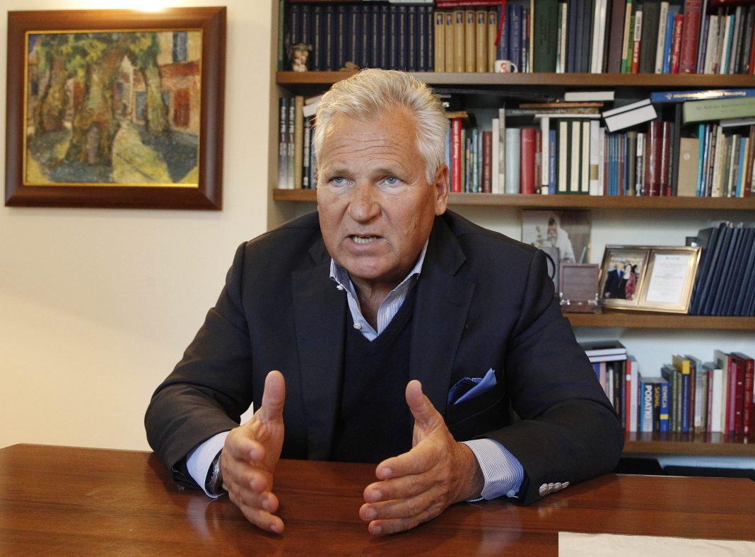 Fostul președinte polonez Aleksander Kwasniewsk: Alte elemente în distrugerea vechii ordini mondiale au fost alegerea lui Joe Biden ca președinte al Statelor Unite și contradicțiile dintre China și Taiwan Fostul președinte polonez Aleksander Kwasniewsk: Alte elemente în distrugerea vechii ordini mondiale au fost alegerea lui Joe Biden ca președinte al Statelor Unite și contradicțiile dintre China și Taiwan
