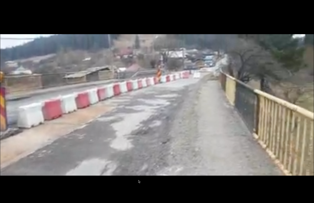 Baronul roșu Arsene îngropat sub podurile din județ Baronul roșu Arsene îngropat sub podurile din județ