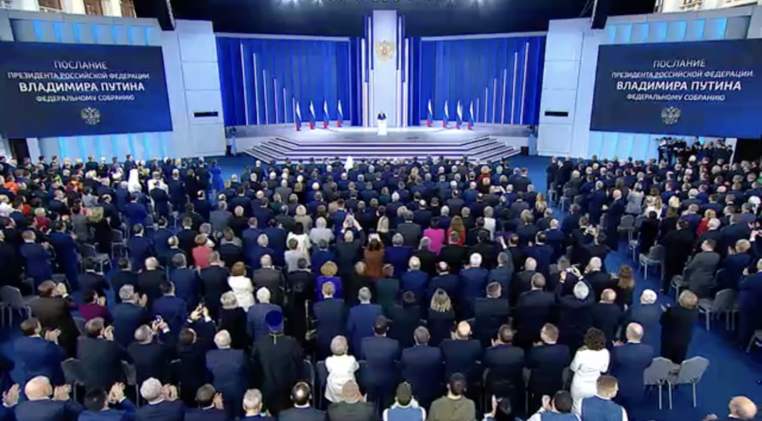 Putin: Statele Unite au distrus în mod flagrant ordinea mondială de după cel de-al Doilea Război Mondial pentru a construi o lume în stil american în care „nu există decât un singur stăpân” Putin: Statele Unite au distrus în mod flagrant ordinea mondială de după cel de-al Doilea Război Mondial pentru a construi o lume în stil american în care „nu există decât un singur stăpân”