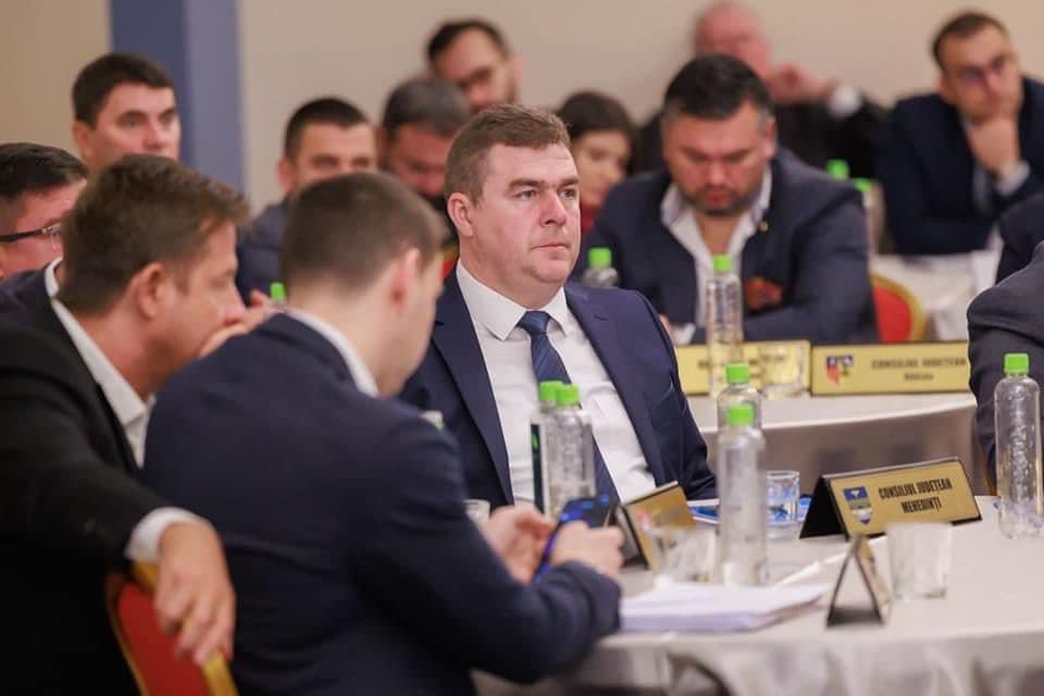 Șeful CH Mehedinți a participat la Consiliul Director al Uniunii Naționale a Consiliilor Județene din România Șeful CH Mehedinți a participat la Consiliul Director al Uniunii Naționale a Consiliilor Județene din România