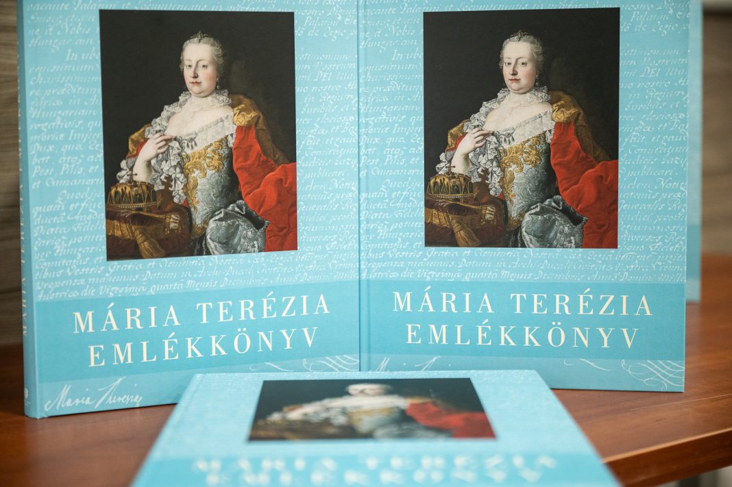 Statul ungar a semnat un contract cu Casa de Habsburg-Lotharingia Statul ungar a semnat un contract cu Casa de Habsburg-Lotharingia